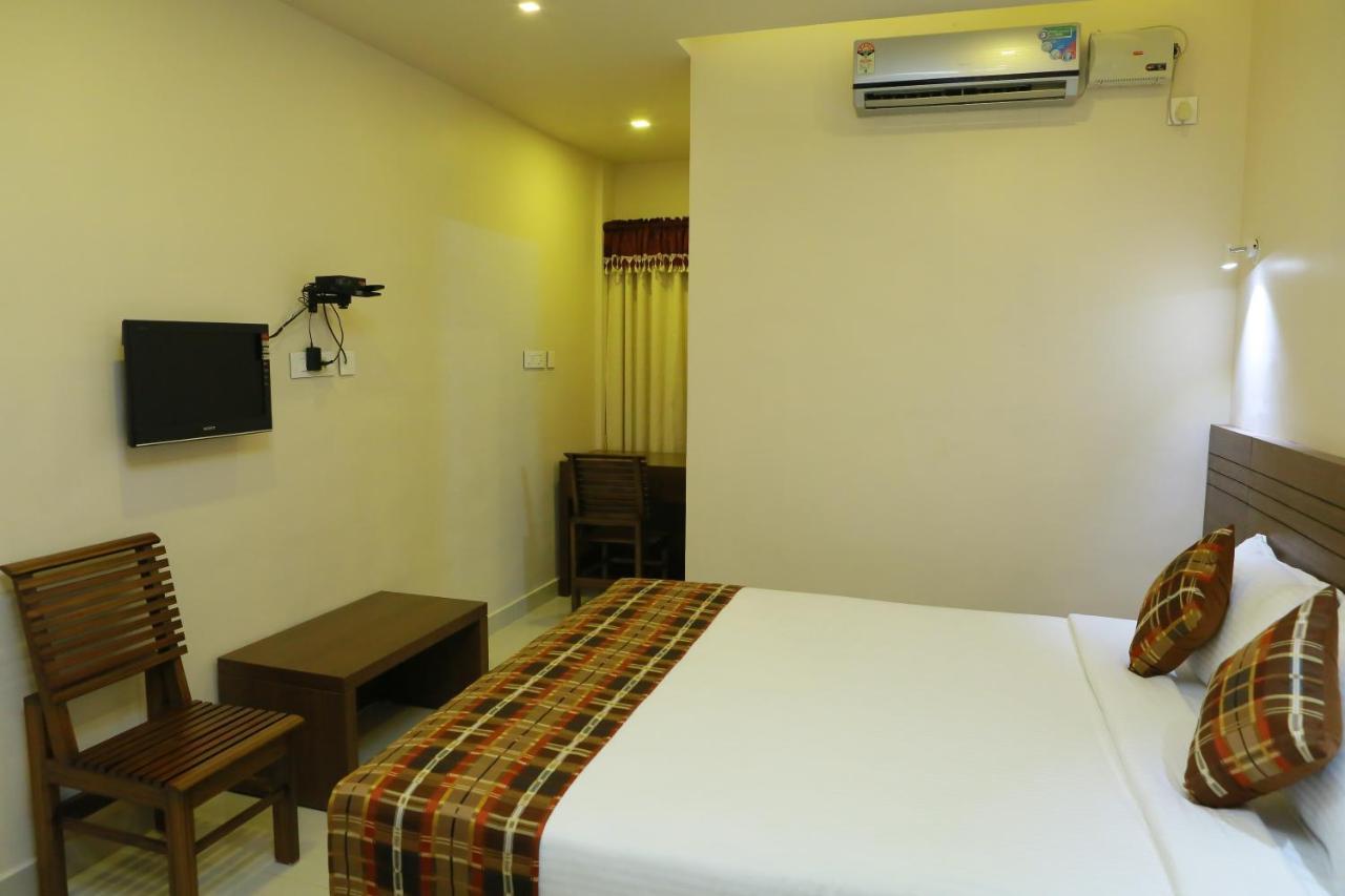 Global Backwater Resort Kollam Exterior photo