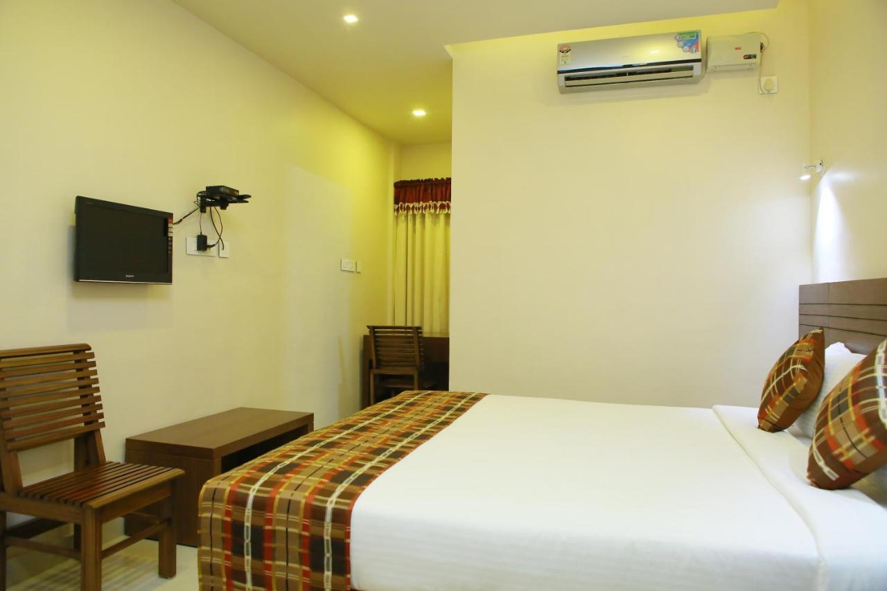 Global Backwater Resort Kollam Exterior photo
